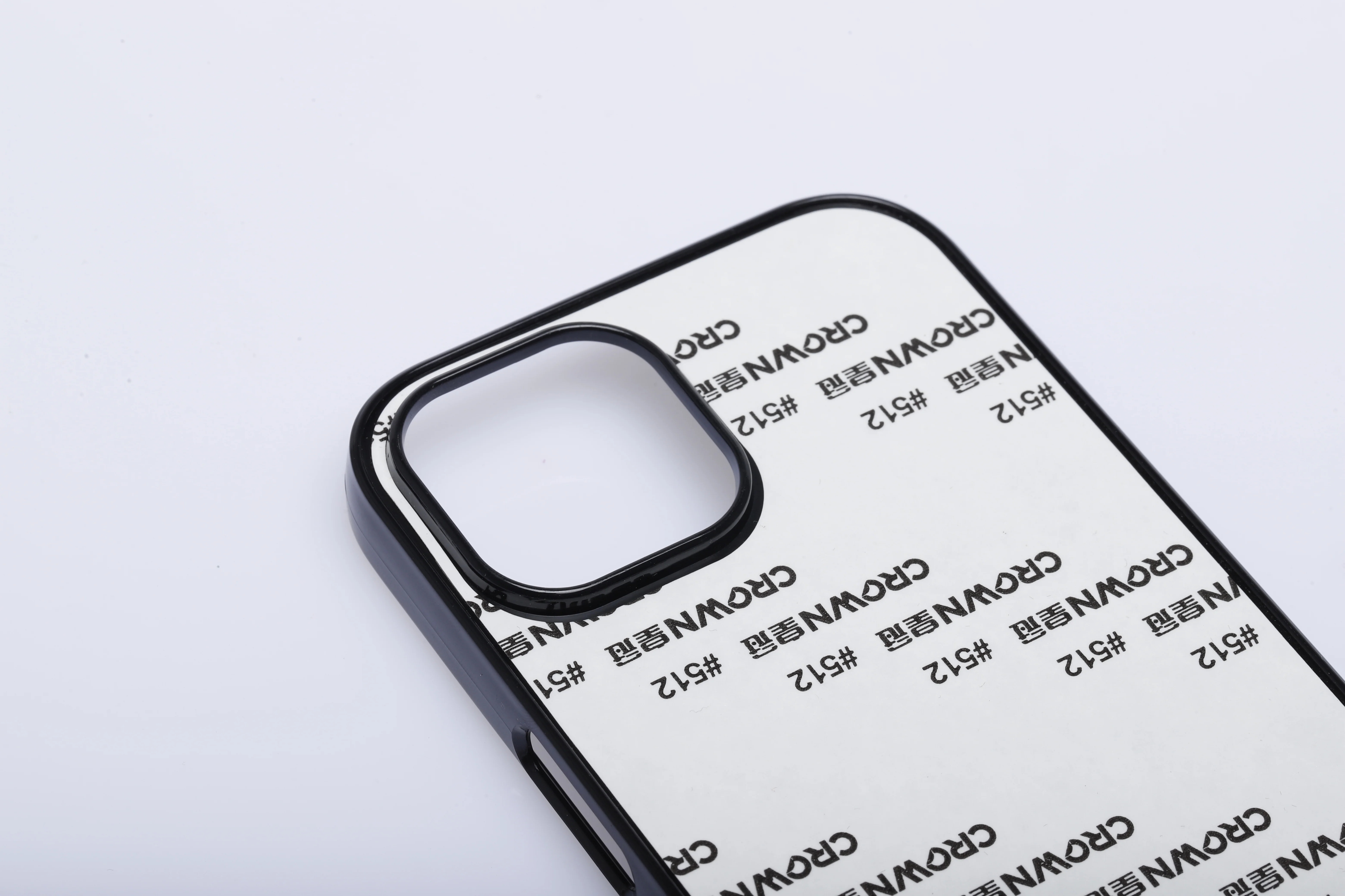 iPhone 15 6.1 - Plastic Case - Black - Image 4