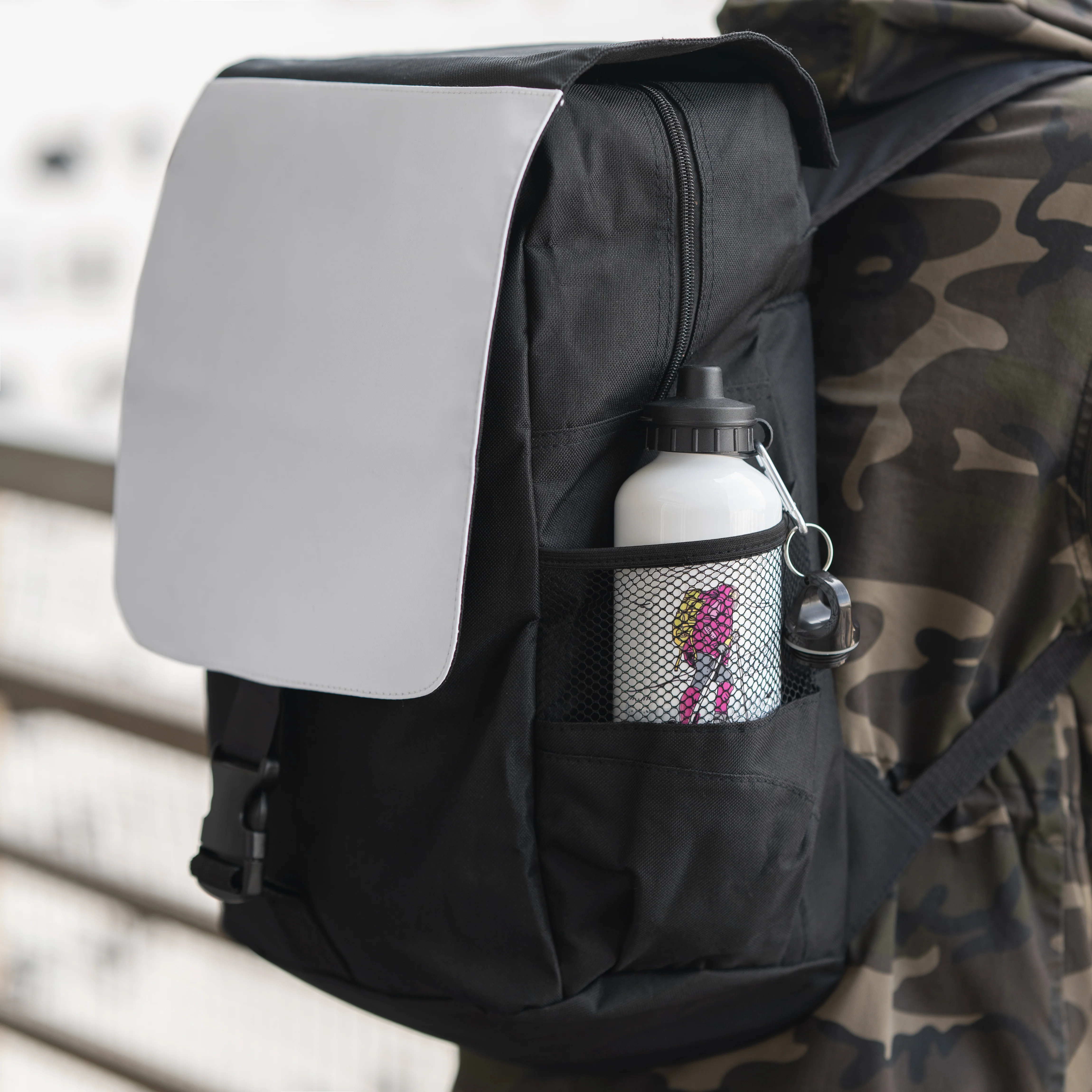 Aluminium Water Bottle 400ml White - Image 5